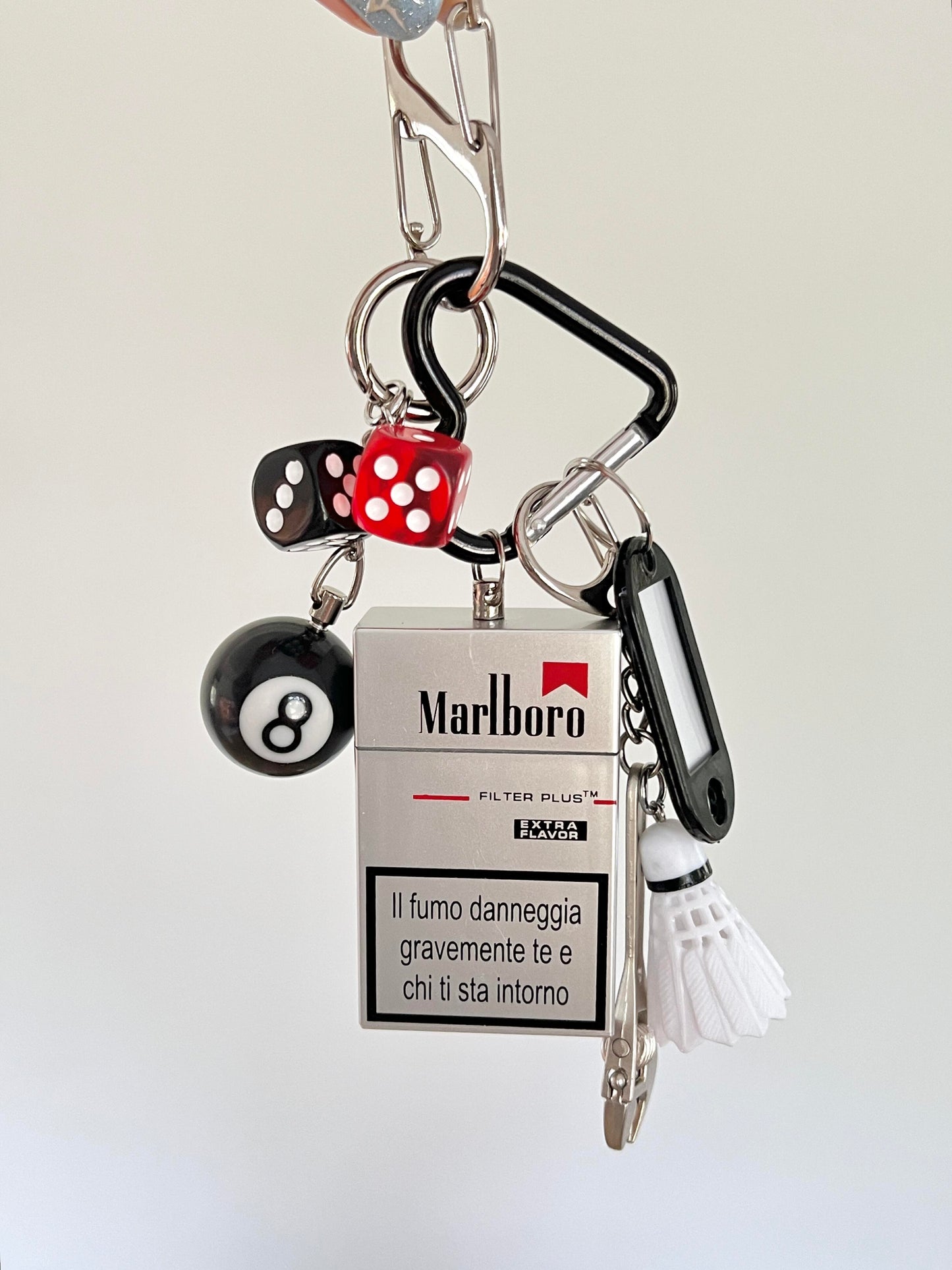 Cigarette pendant